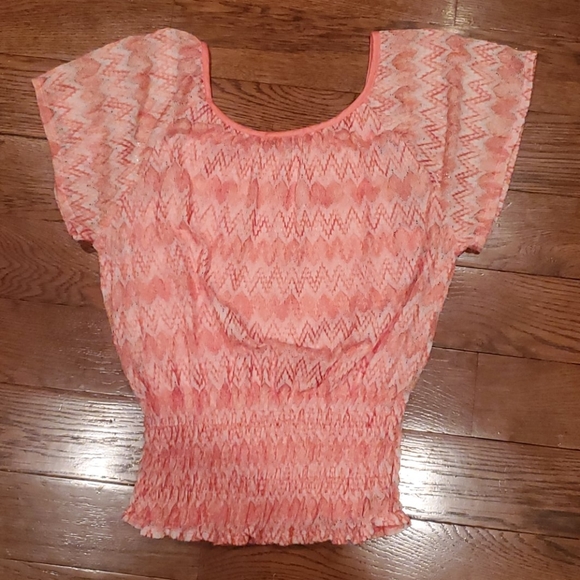 Top - Picture 3 of 4